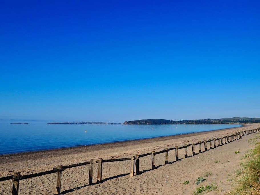 Front * Pwllheli